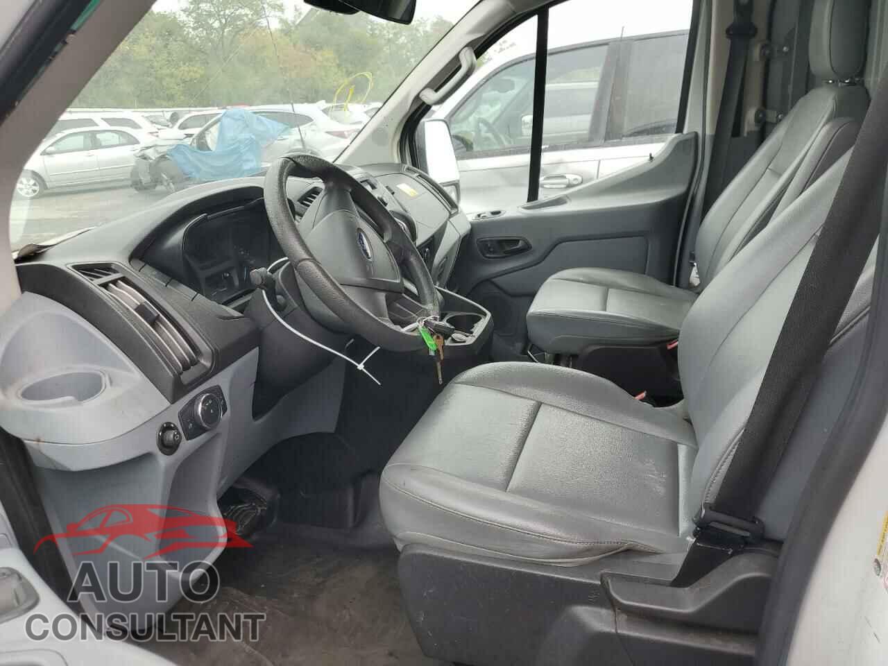 FORD TRANSIT 2019 - 1FTYR2ZM5KKB37985