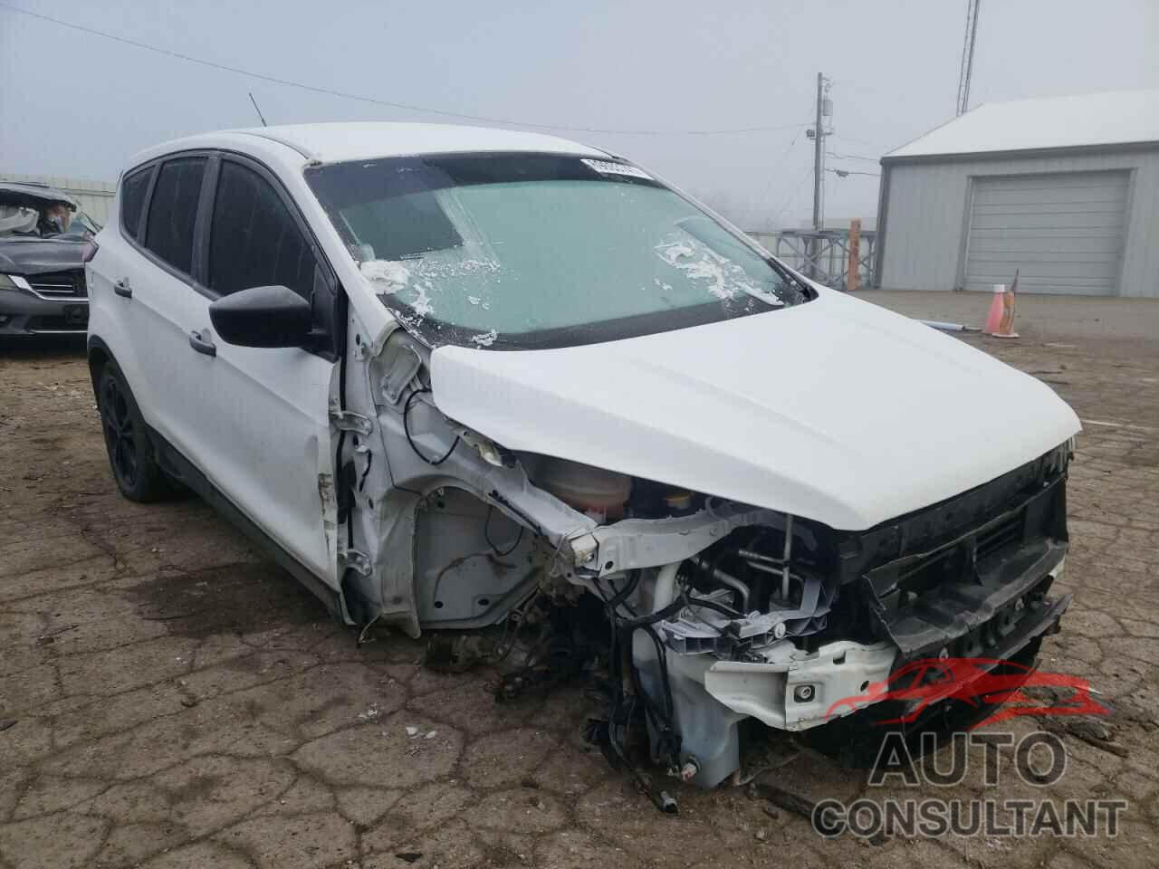 FORD ESCAPE 2017 - 1FMCU0F77HUB66098