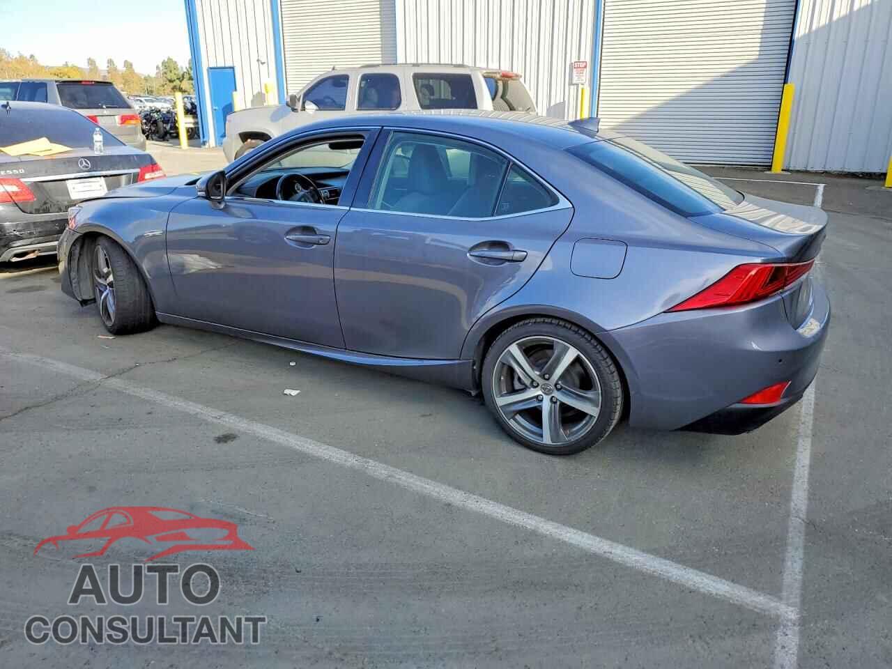 LEXUS IS 2018 - JTHBA1D28J5062160