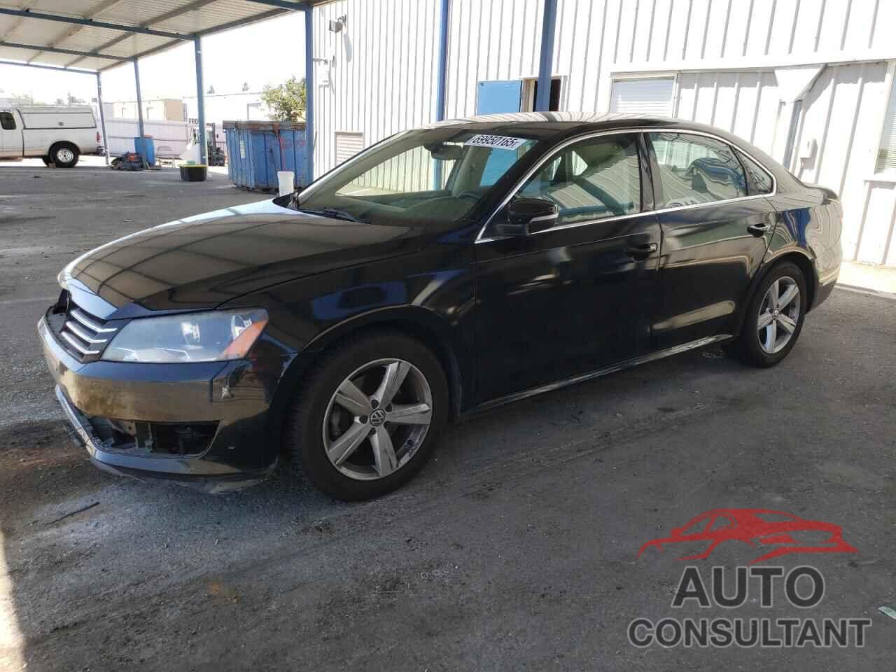 VOLKSWAGEN PASSAT 2013 - 1VWBP7A33DC014191