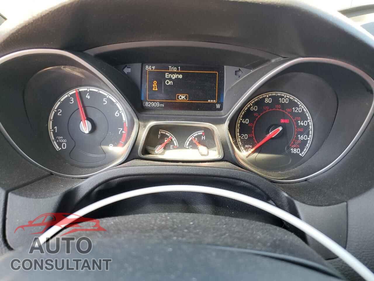 FORD FOCUS 2016 - 1FADP3L95GL253256