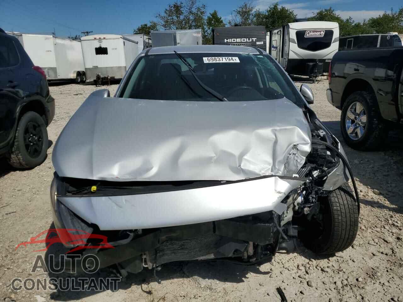 HYUNDAI ACCENT 2019 - 3KPC24A35KE060096
