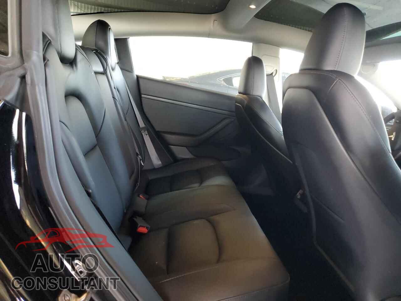 TESLA MODEL 3 2023 - 5YJ3E1EA7PF646654
