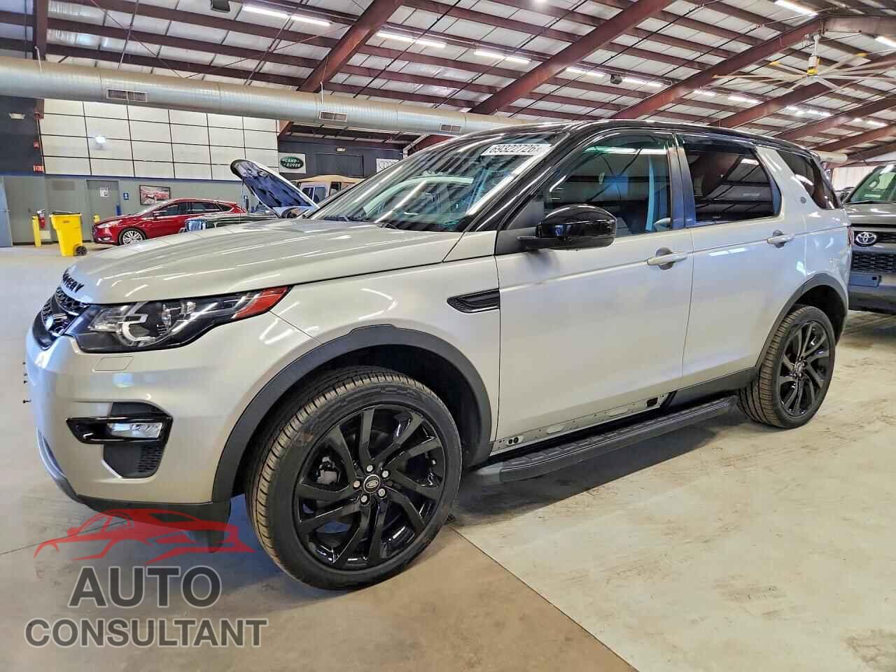LAND ROVER DISCOVERY 2017 - SALCR2BG2HH703386