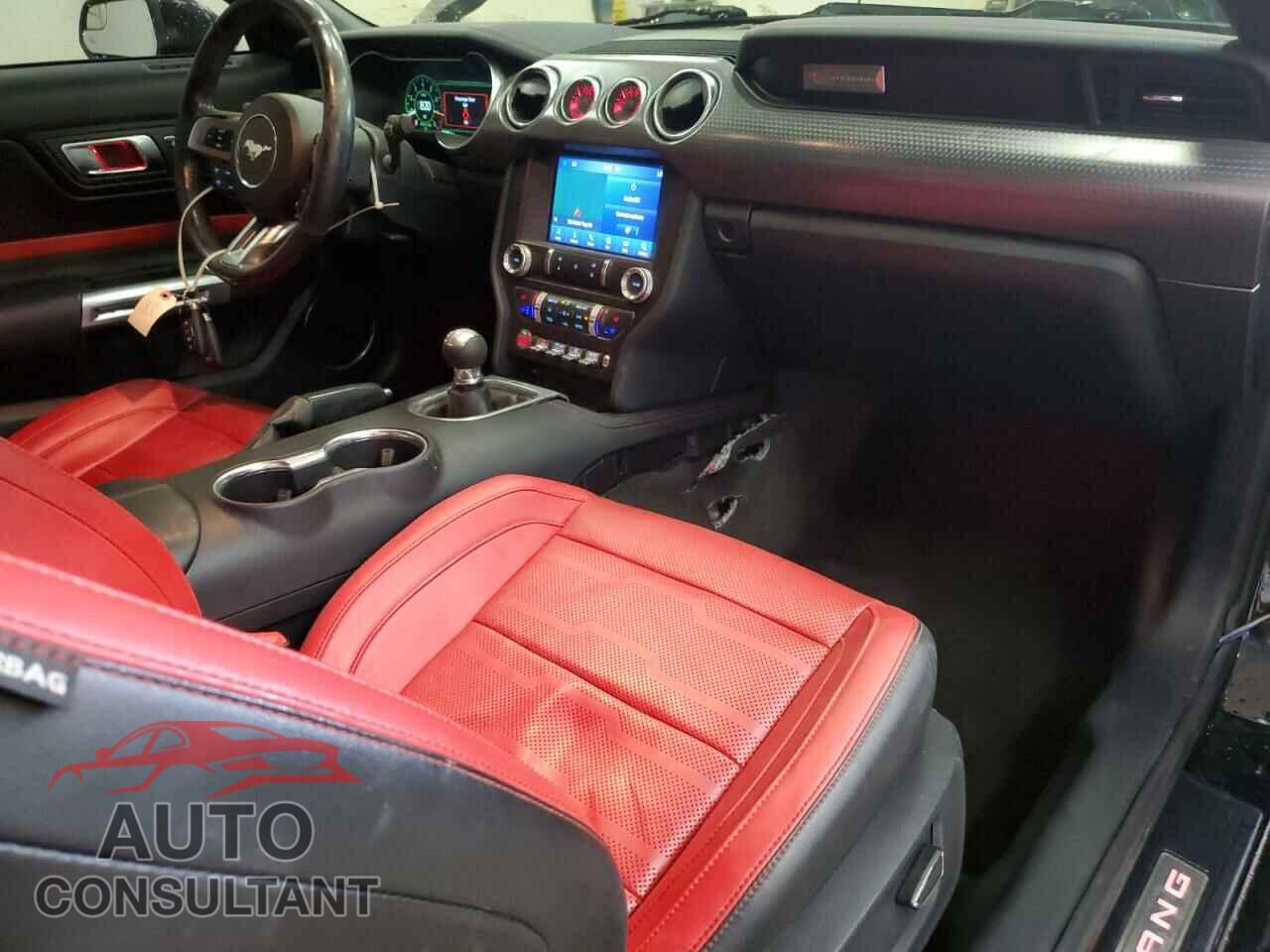 FORD MUSTANG 2018 - 1FA6P8CF0J5141438