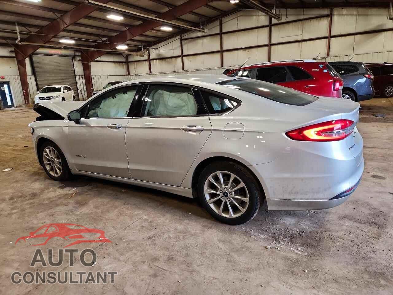 FORD FUSION 2017 - 3FA6P0UU8HR263602
