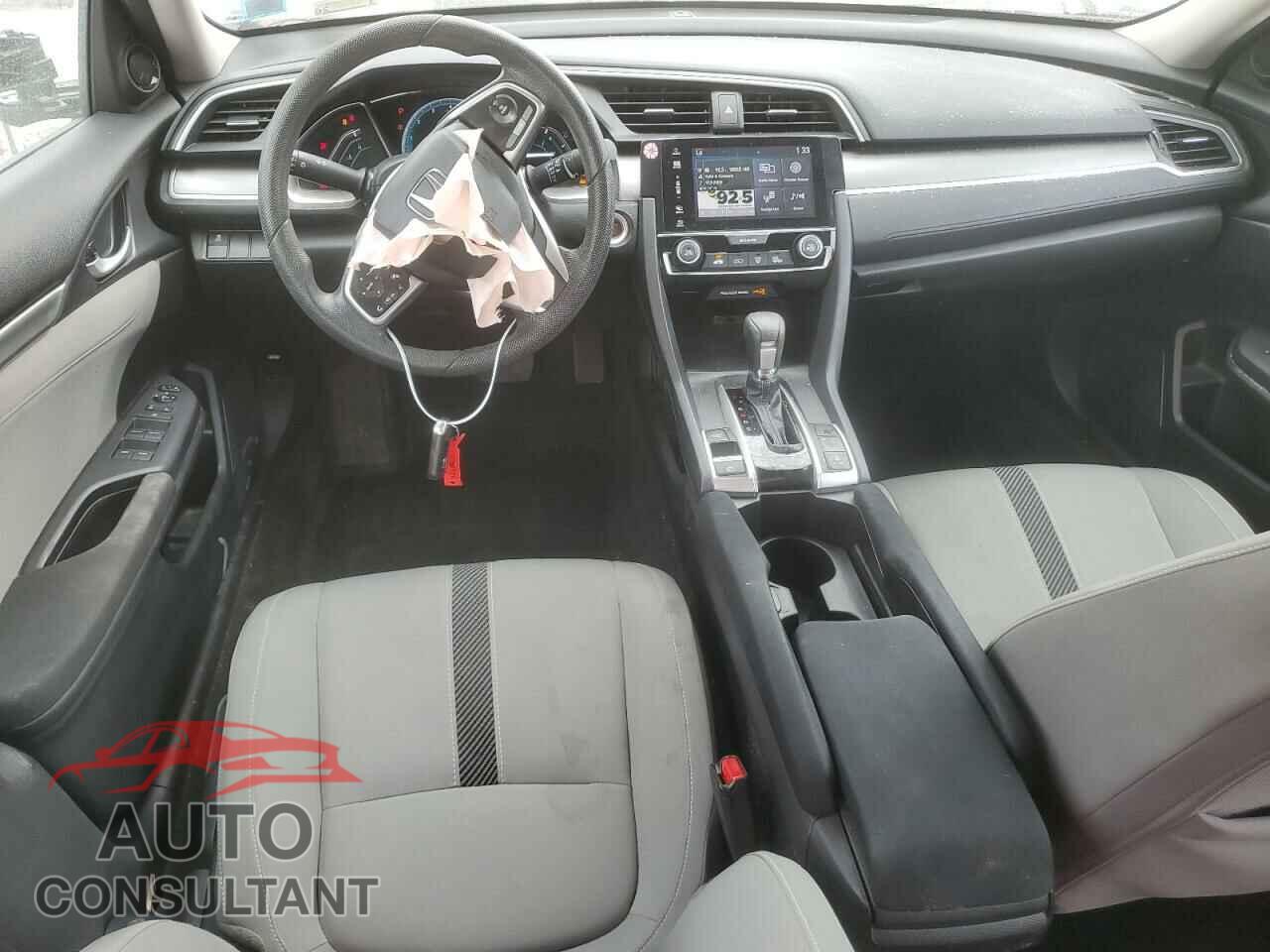 HONDA CIVIC 2018 - 2HGFC2F78JH531107