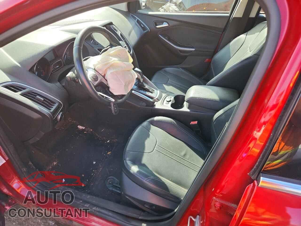 FORD FOCUS 2012 - 1FAHP3J20CL219145
