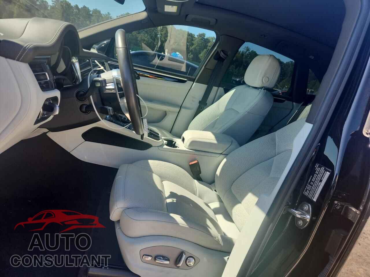 PORSCHE MACAN 2021 - WP1AA2A52MLB17086