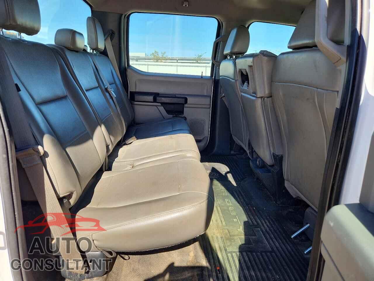 FORD F350 2019 - 1FT8W3CT2KEE87202