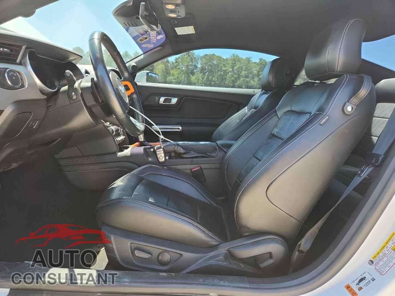 FORD MUSTANG 2023 - 1FA6P8CF6P5306837