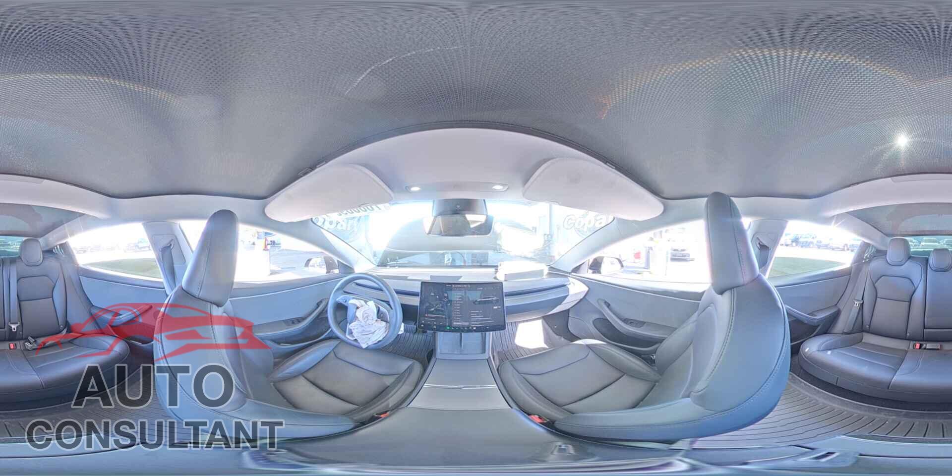TESLA MODEL 3 2024 - 5YJ3E1EA5RF747730