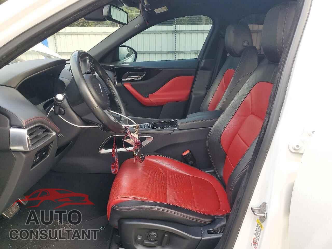 JAGUAR F-PACE 2017 - SADCL2BV0HA090107
