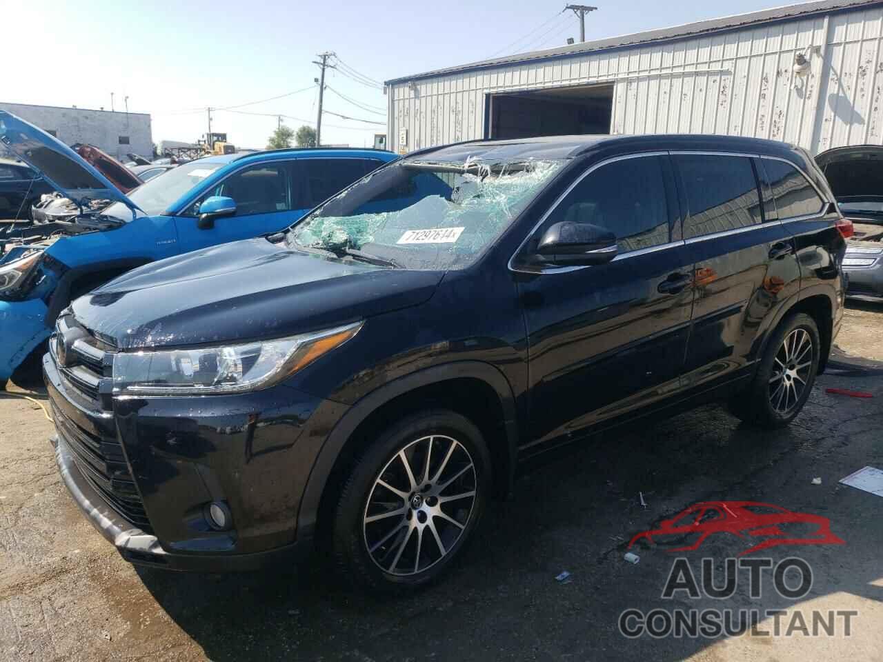 TOYOTA HIGHLANDER 2018 - 5TDJZRFH2JS862114