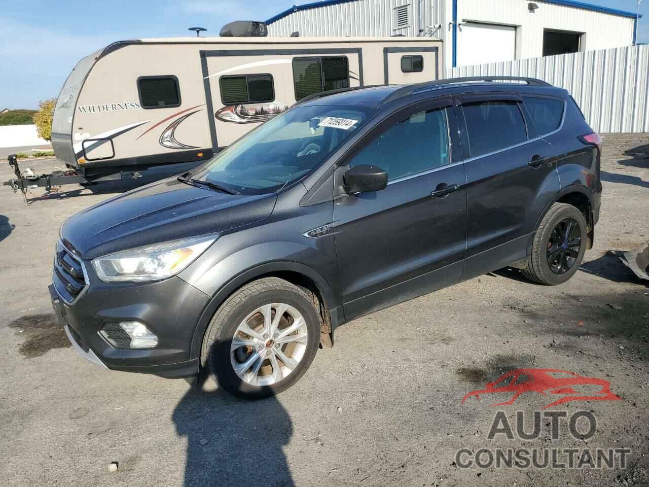 FORD ESCAPE 2018 - 1FMCU9HD5JUA13569