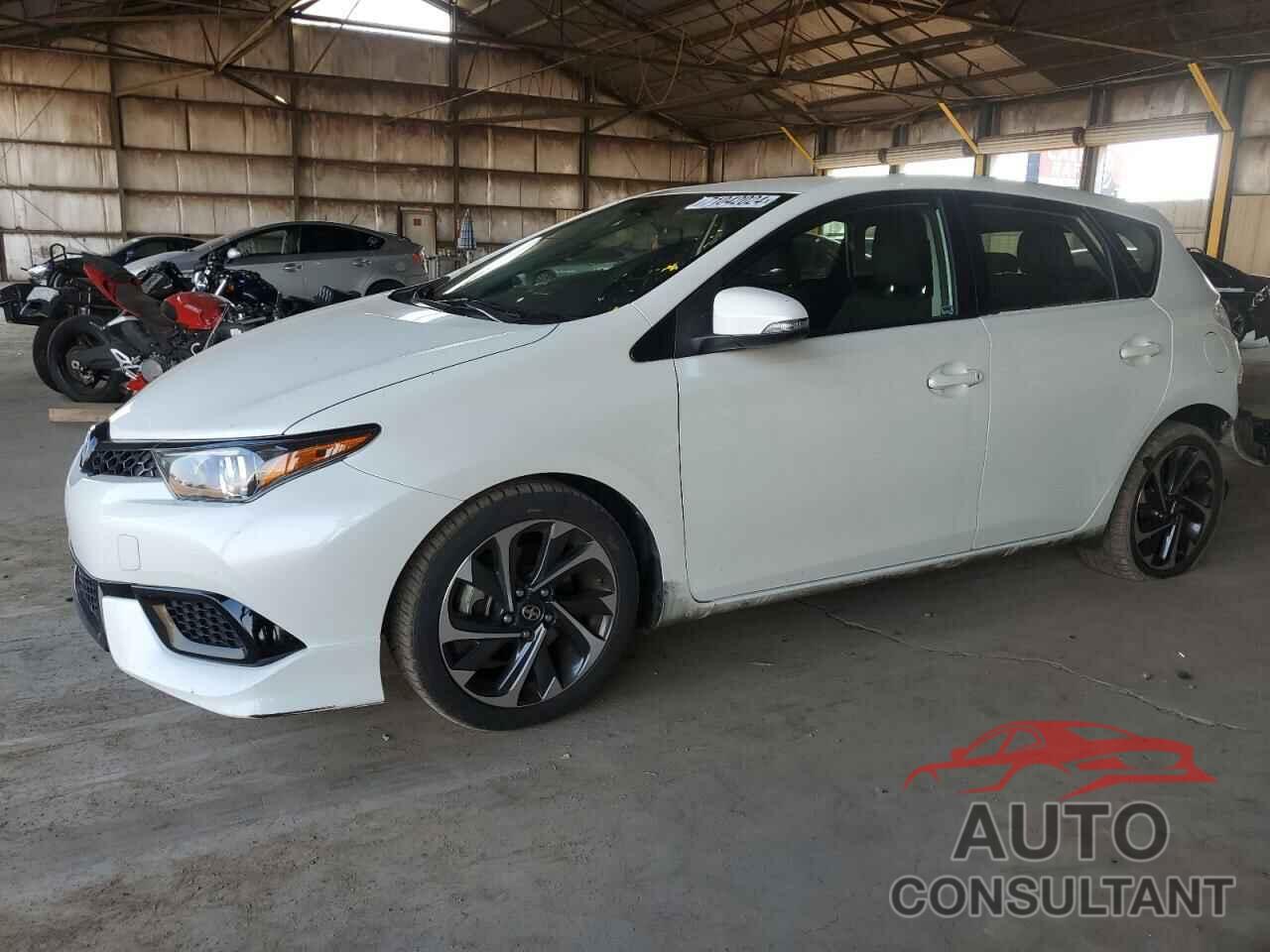 TOYOTA SCION 2016 - JTNKARJE6GJ514813