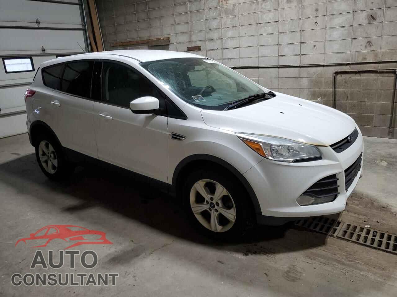 FORD ESCAPE 2016 - 1FMCU9GX1GUB63473