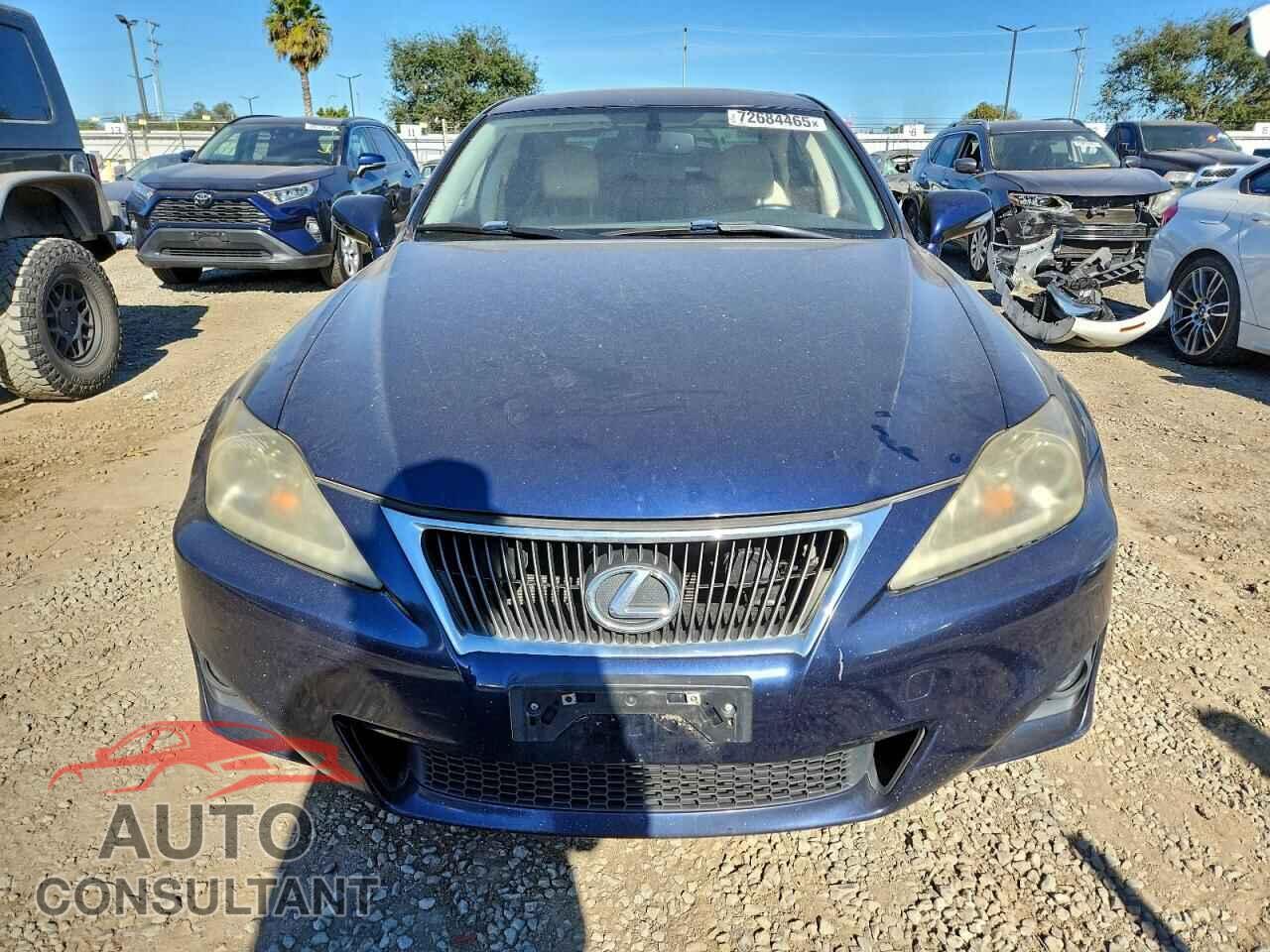LEXUS IS 2012 - JTHBF5C28C5161395
