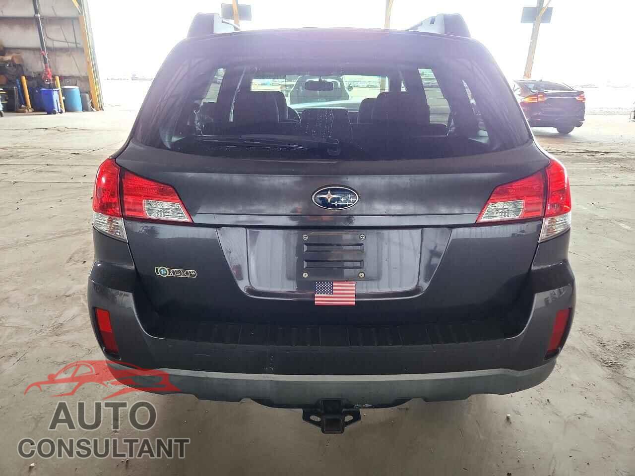 SUBARU OUTBACK 2013 - 4S4BRBCC5D3288095