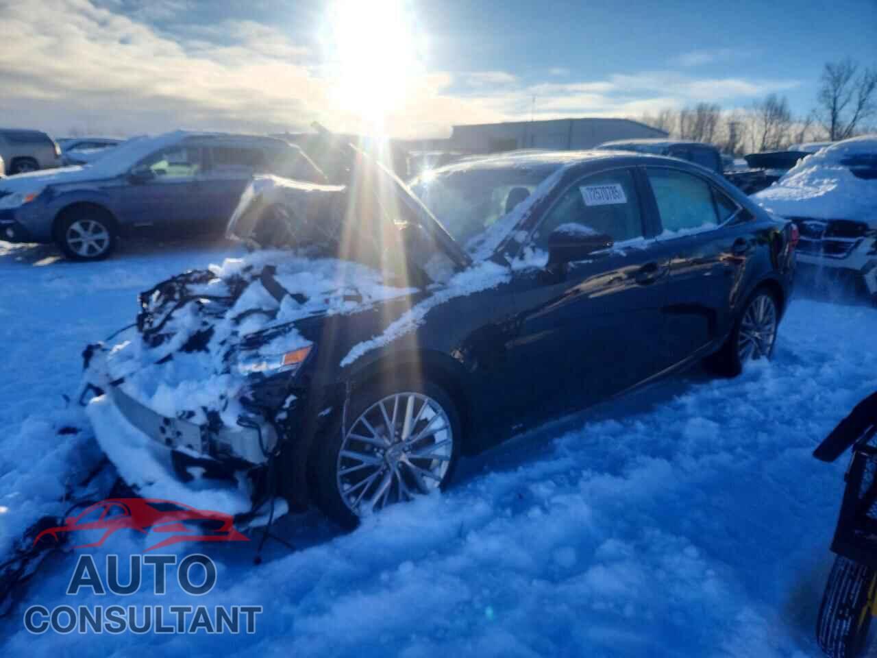 LEXUS IS 2014 - JTHCF1D23E5004159