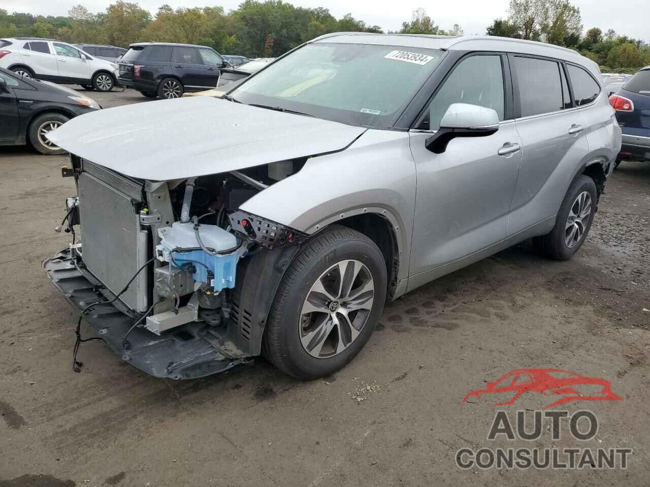 TOYOTA HIGHLANDER 2023 - 5TDKDRBH2PS024098