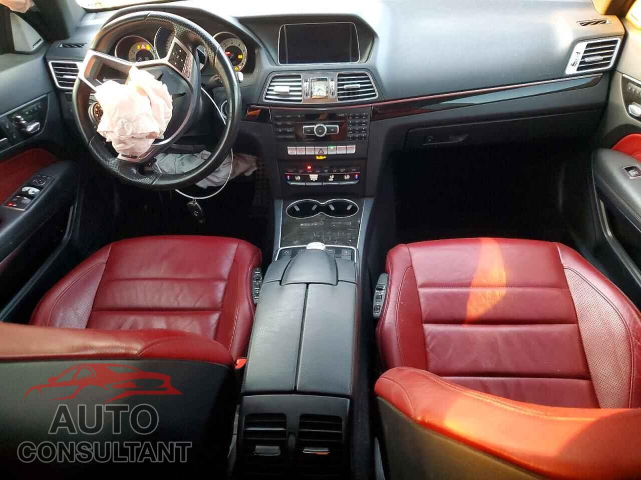 MERCEDES-BENZ E-CLASS 2015 - WDDKJ7DB6FF301314