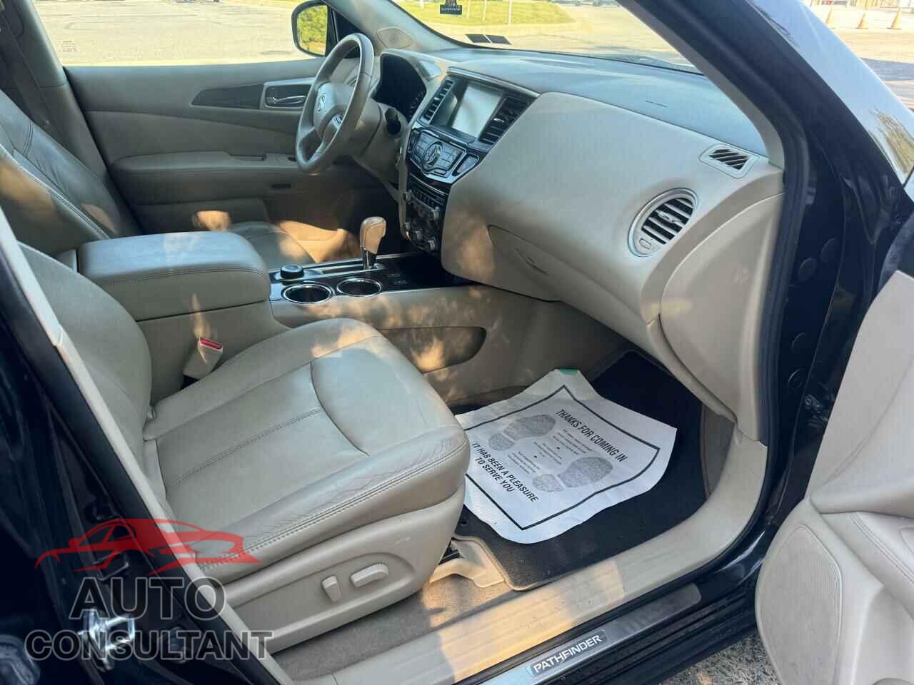 NISSAN PATHFINDER 2014 - 5N1AR2MM5EC608973
