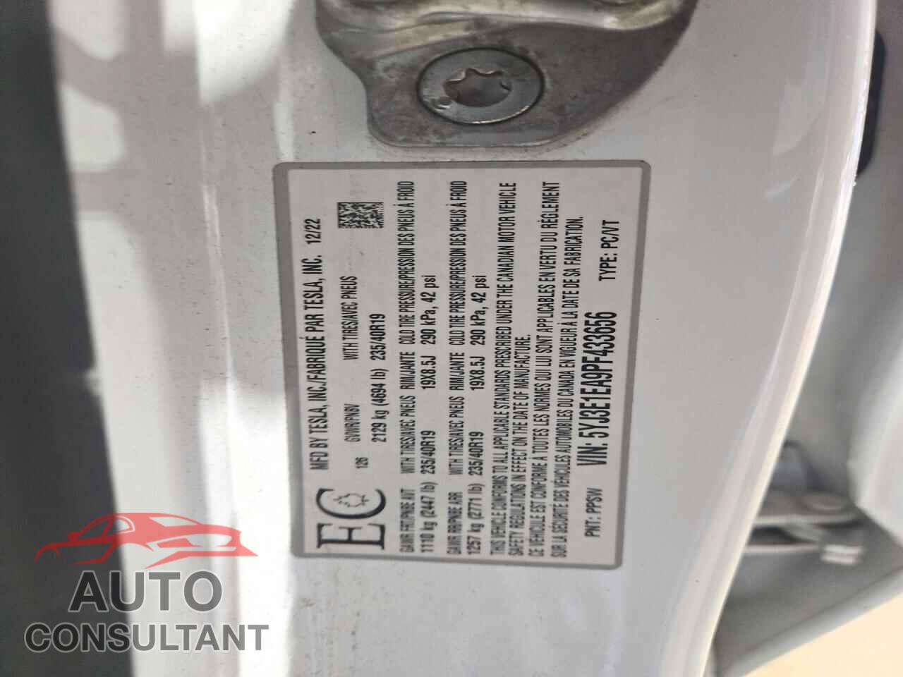 TESLA MODEL 3 2023 - 5YJ3E1EA9PF433656