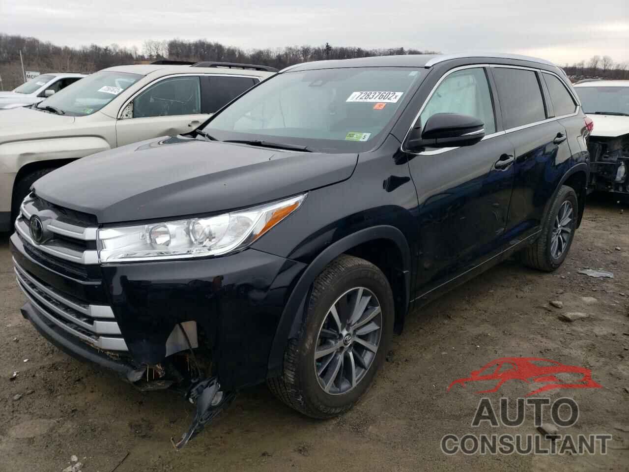 TOYOTA HIGHLANDER 2018 - 5TDJZRFH1JS555713