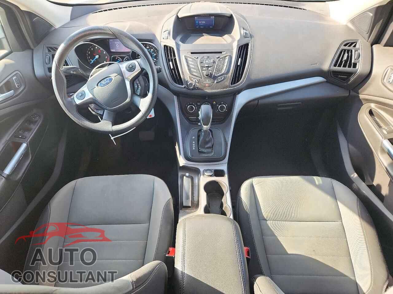 FORD ESCAPE 2014 - 1FMCU0GX9EUE28214