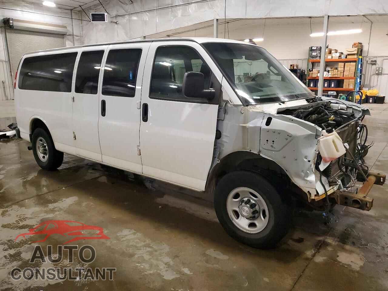 CHEVROLET EXPRESS 2017 - 1GAZGPFF9H1208013