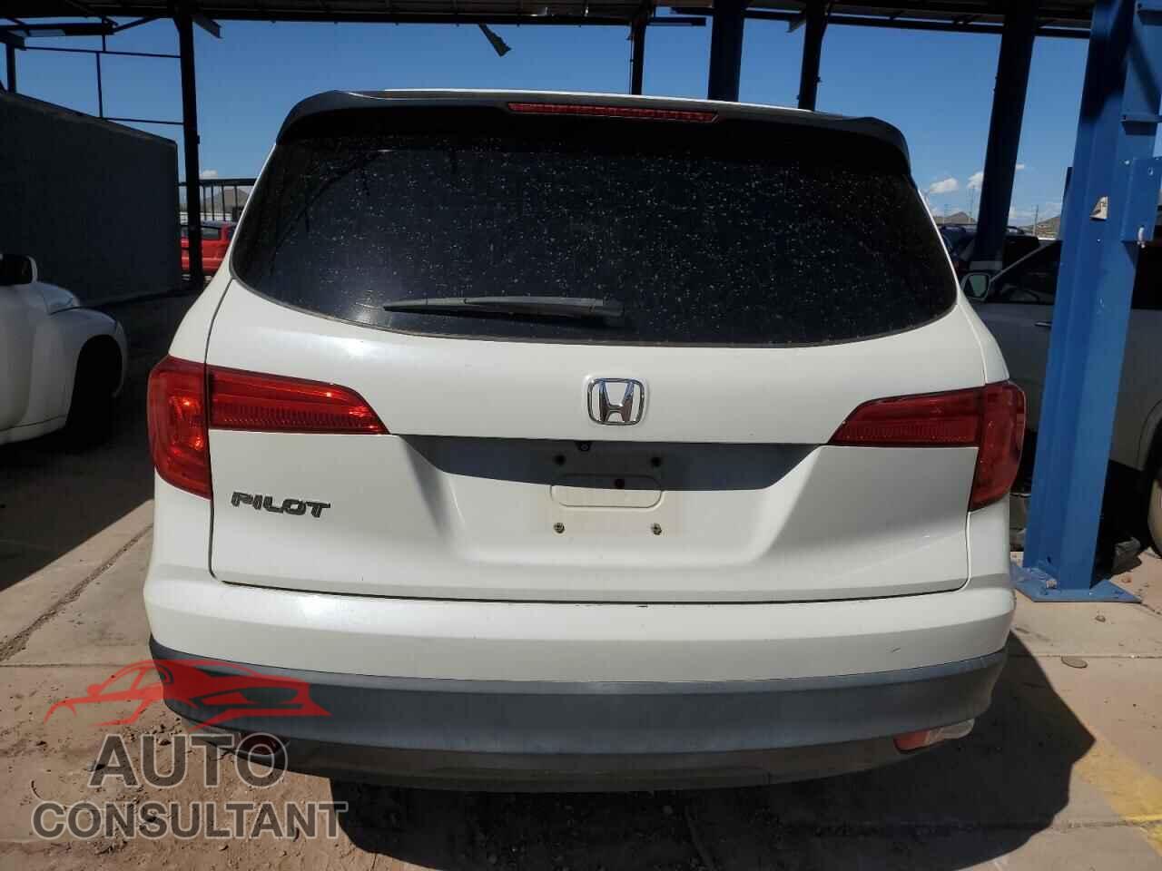 HONDA PILOT 2017 - 5FNYF5H14HB044642