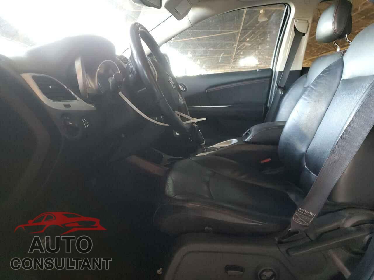 DODGE JOURNEY 2017 - 3C4PDCEGXHT538312