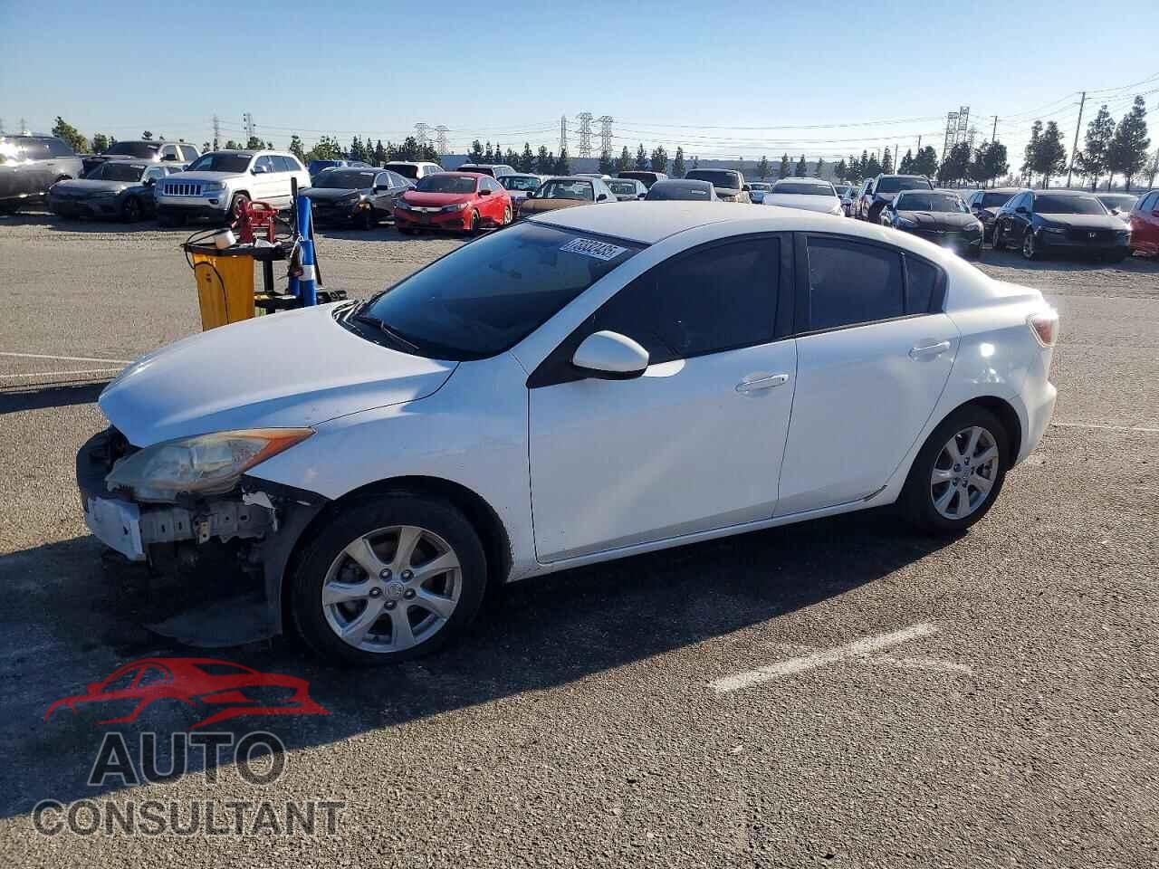MAZDA 3 2010 - JM1BL1SG5A1153565