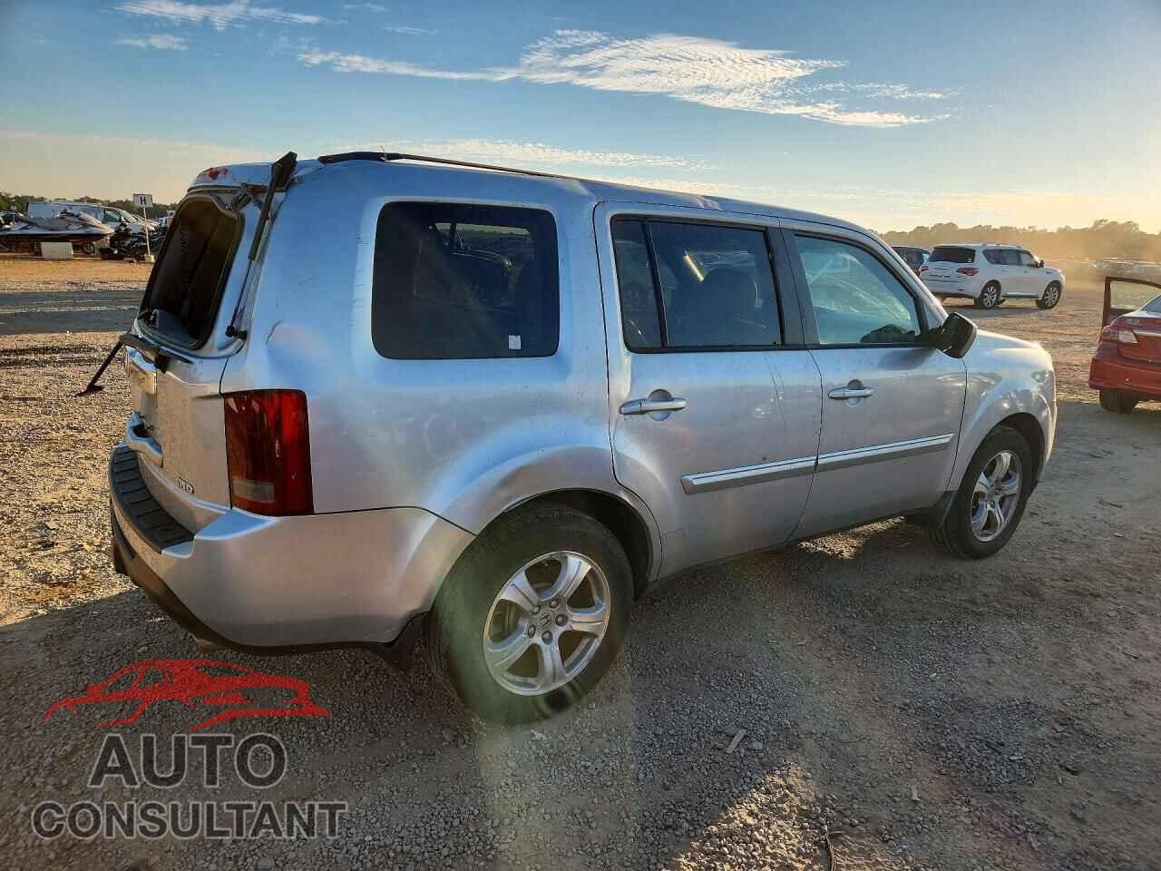 HONDA PILOT 2012 - 5FNYF4H67CB006658