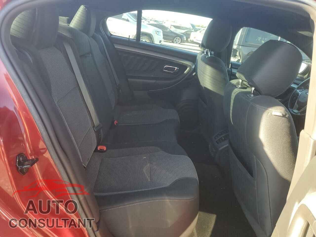 FORD TAURUS 2016 - 1FAHP2E82GG127929