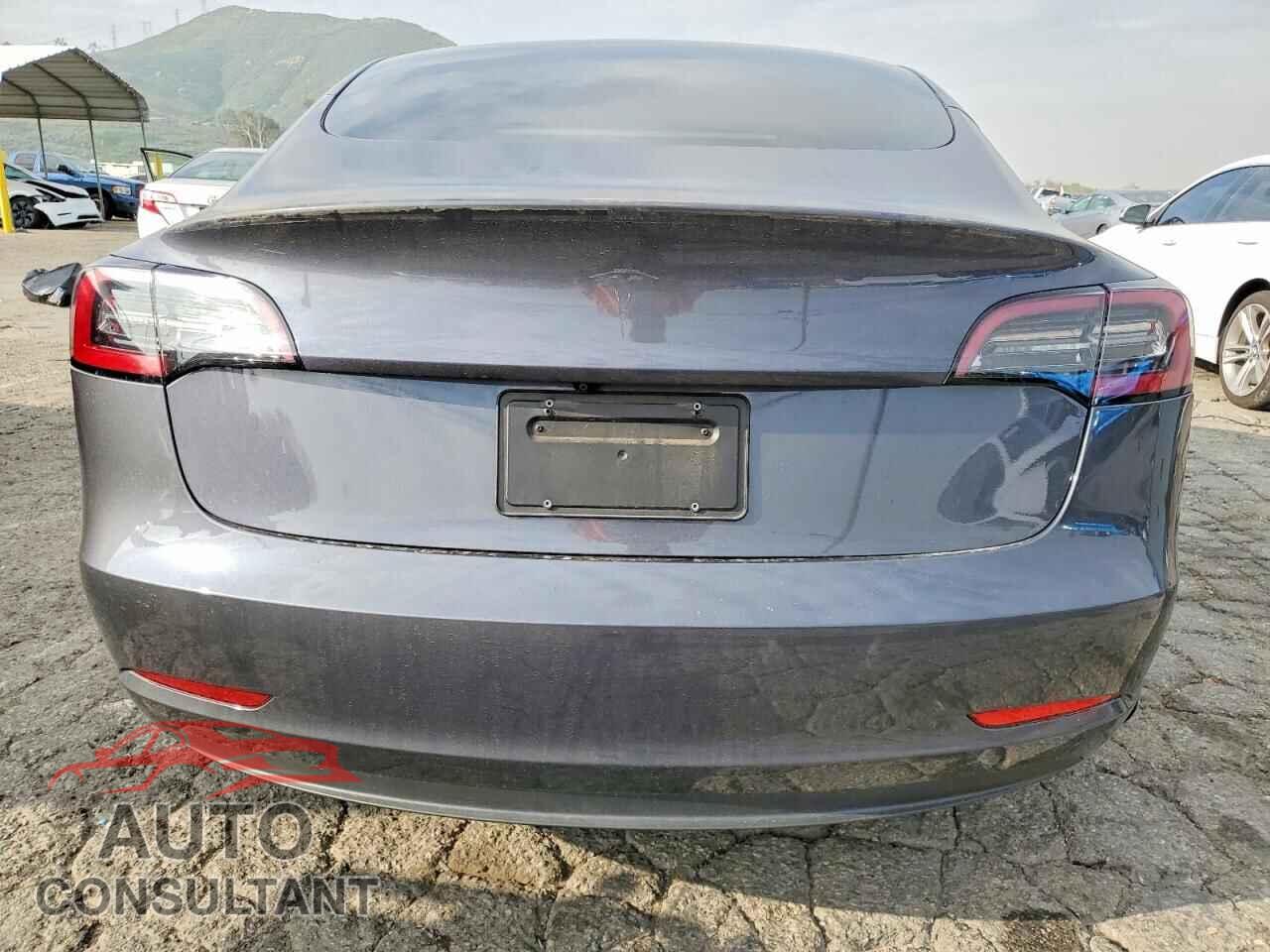 TESLA MODEL 3 2023 - 5YJ3E1EA8PF576193