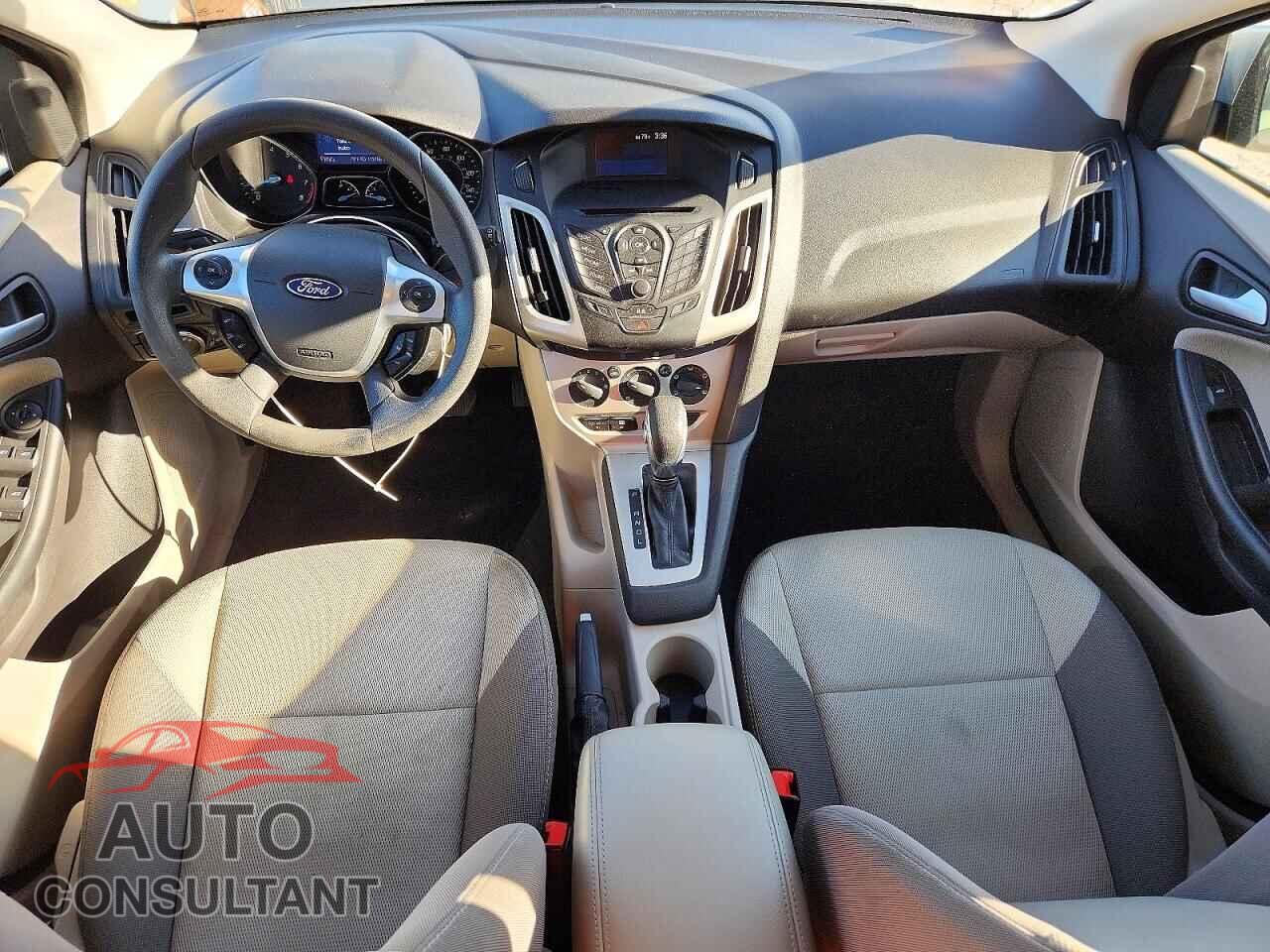 FORD FOCUS 2013 - 1FADP3K28DL295498