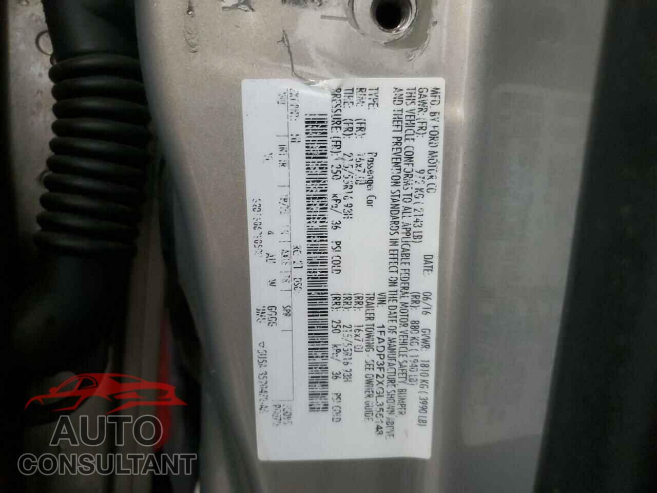FORD FOCUS 2016 - 1FADP3F2XGL355148