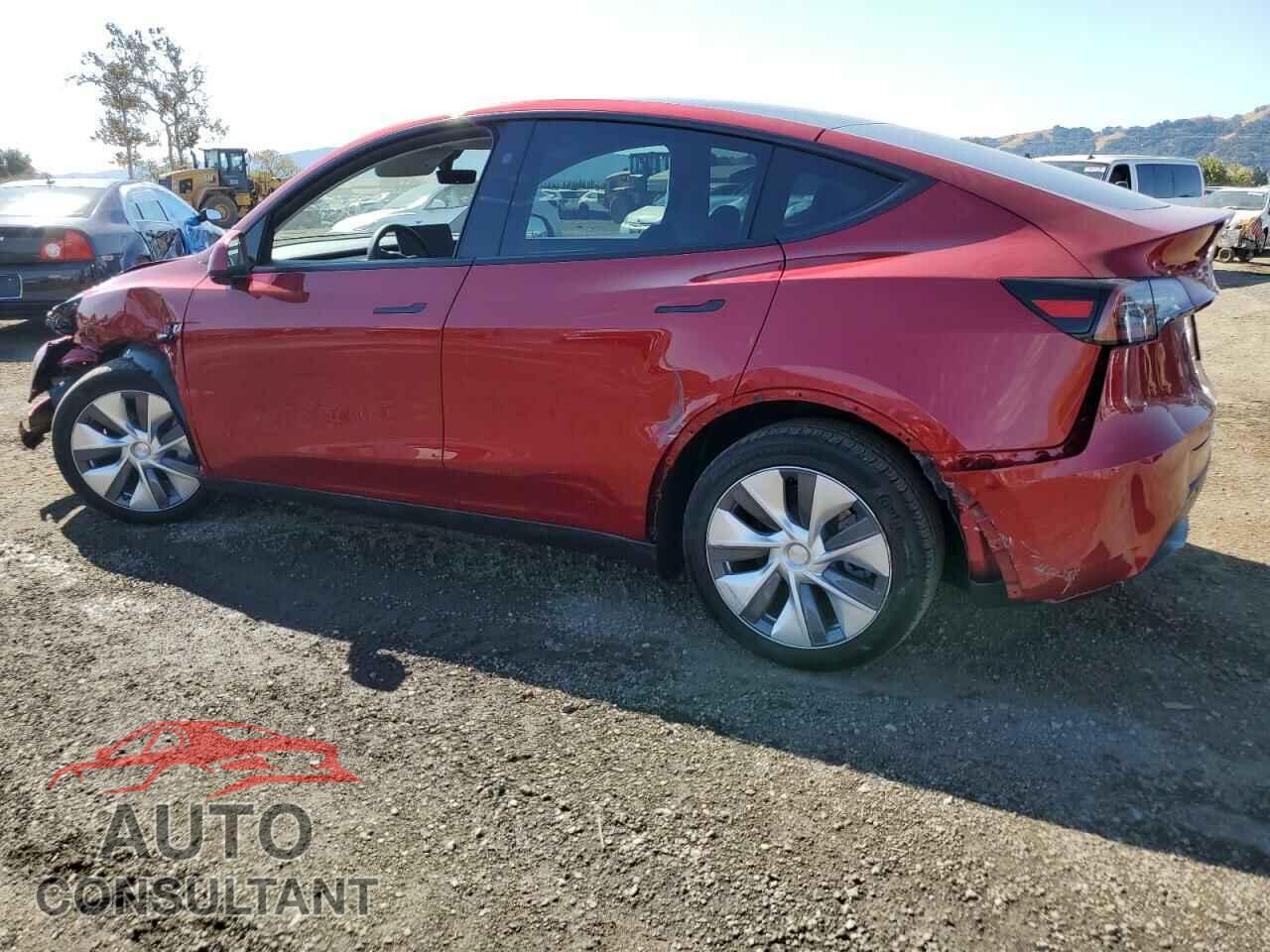 TESLA MODEL Y 2024 - 7SAYGDEE6RF071151