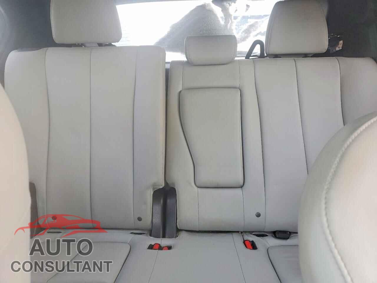MITSUBISHI ECLIPSE 2024 - JA4ATWAA7RZ001056