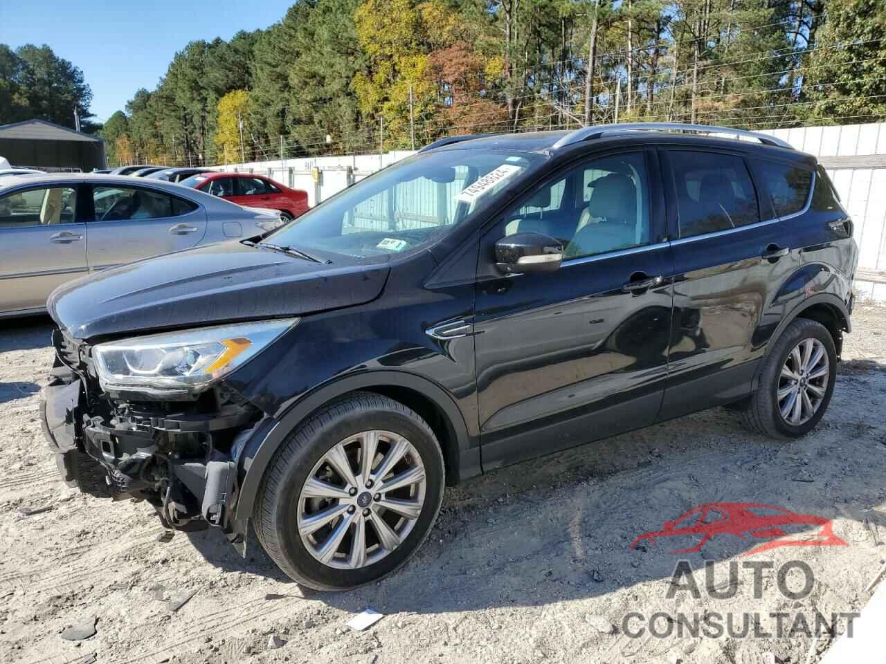 FORD ESCAPE 2017 - 1FMCU9J90HUB58406