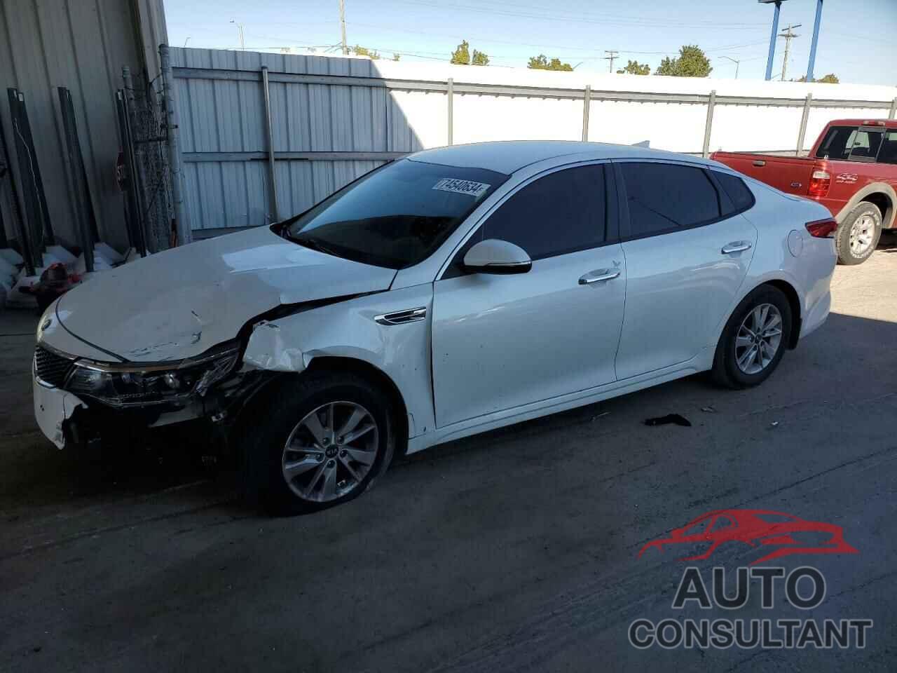 KIA OPTIMA 2018 - KNAGT4L30J5233073