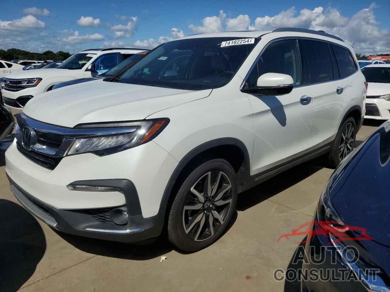 HONDA PILOT 2021 - 5FNYF5H64MB041813