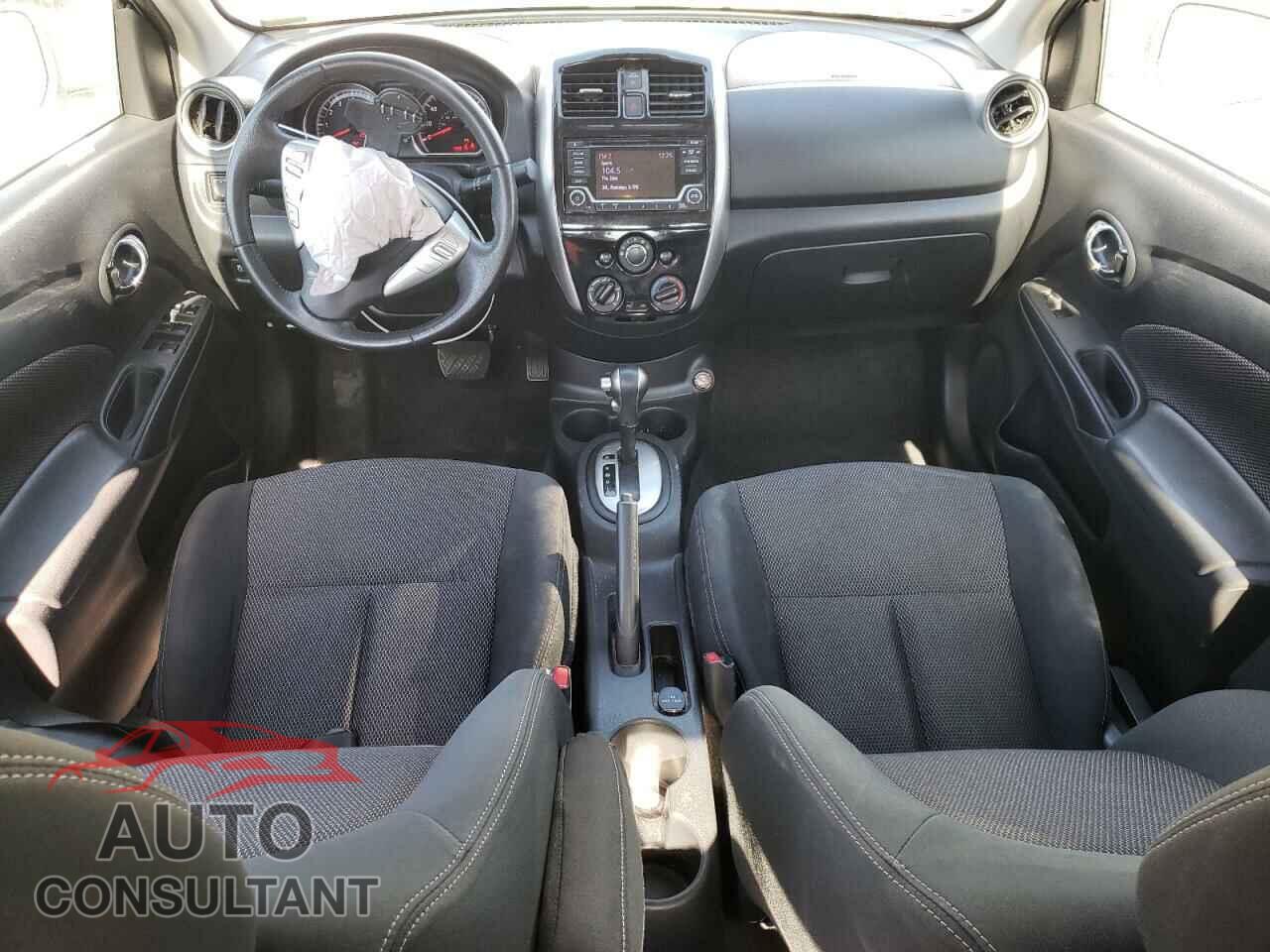 NISSAN VERSA 2017 - 3N1CN7AP6HL826548