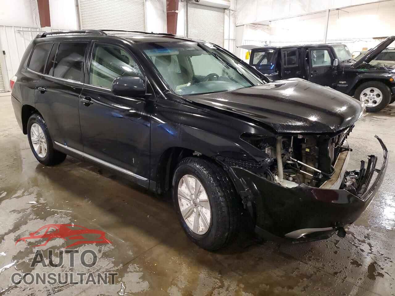 TOYOTA HIGHLANDER 2013 - 5TDBK3EH8DS236854