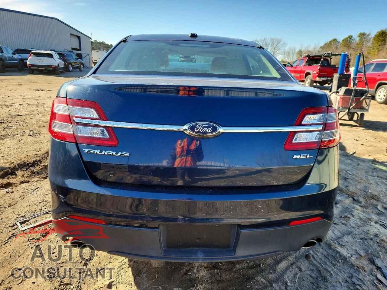 FORD TAURUS 2016 - 1FAHP2E85GG157152