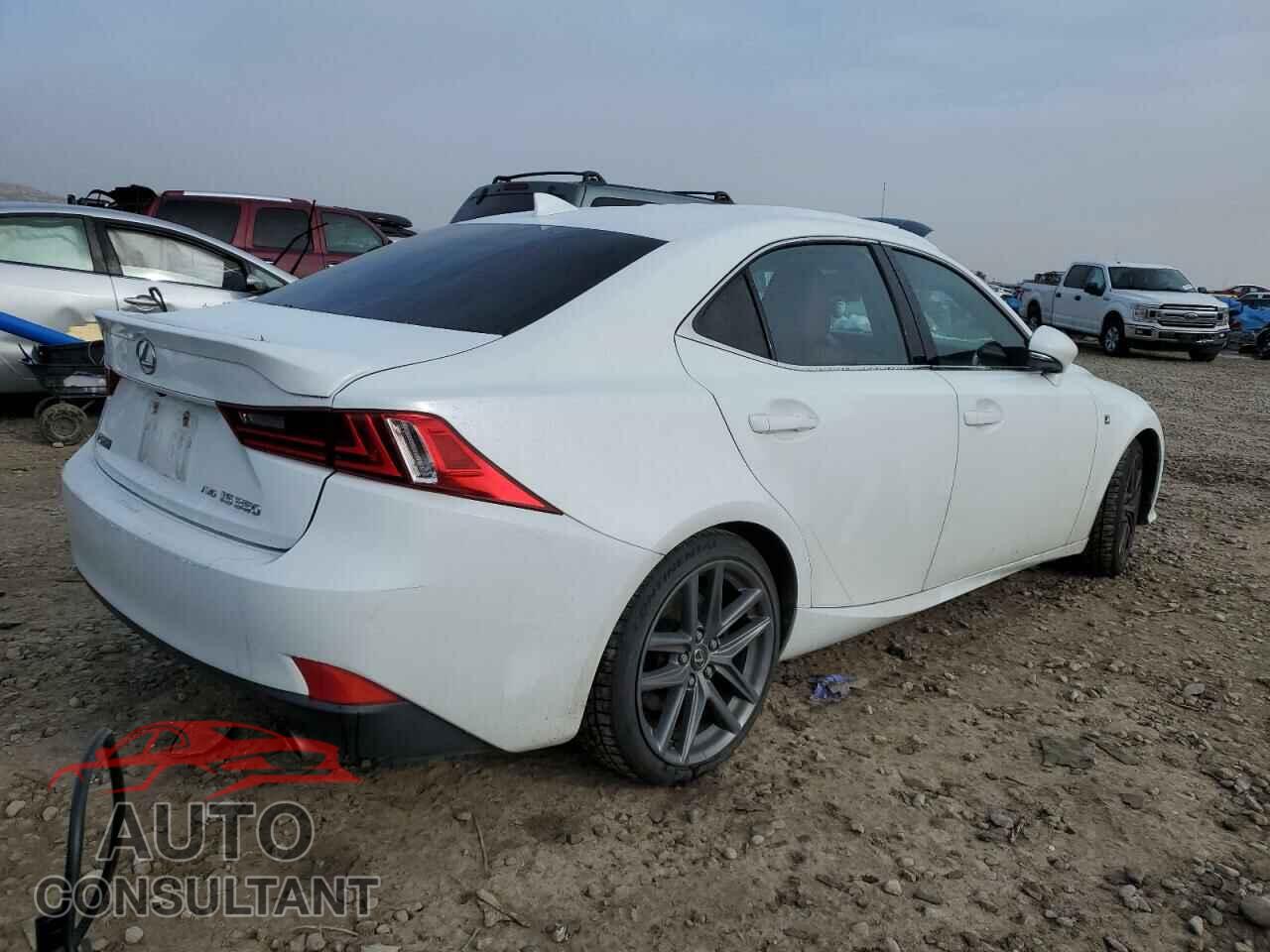 LEXUS IS 2015 - JTHCE1D28F5008115