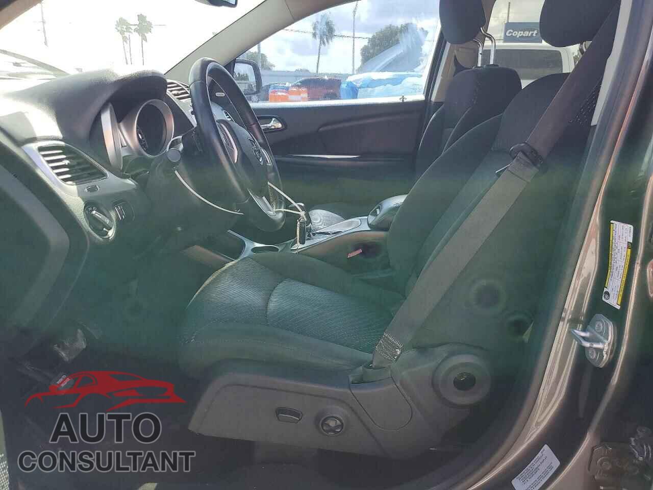 DODGE JOURNEY 2015 - 3C4PDCBG4FT736529