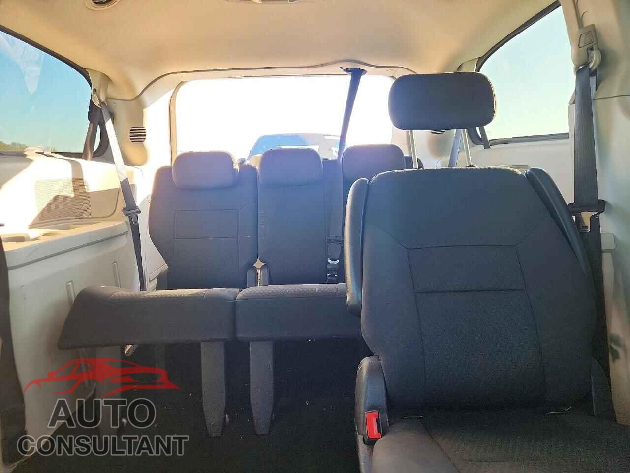 DODGE CARAVAN 2010 - 2D4RN5D17AR196893
